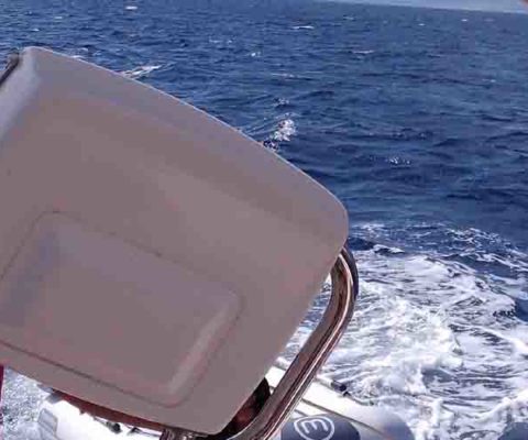 Oggi si Fa vela Corsica Anse de Peraiola Marine de Giottani esperienze di vela uscite in barca vela crociere